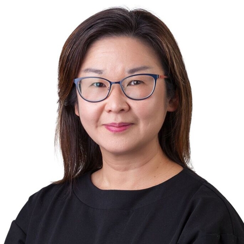 Ms Elaine Chong